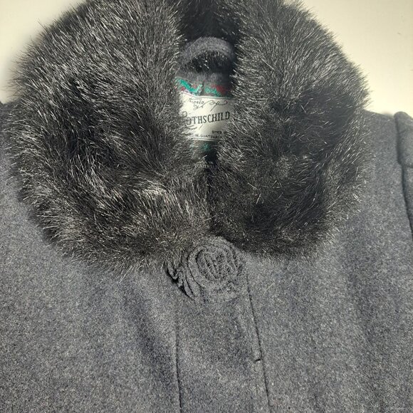 Rothschild Girls 2T Gray Wool Coat Faux Fur Collar & Rosette Buttons Vintage - Picture 2 of 10